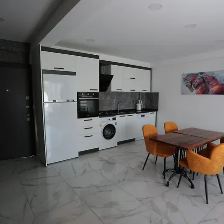 Antalya Havaalanı Yakını Lüx Villa Altinkum (Antalya)